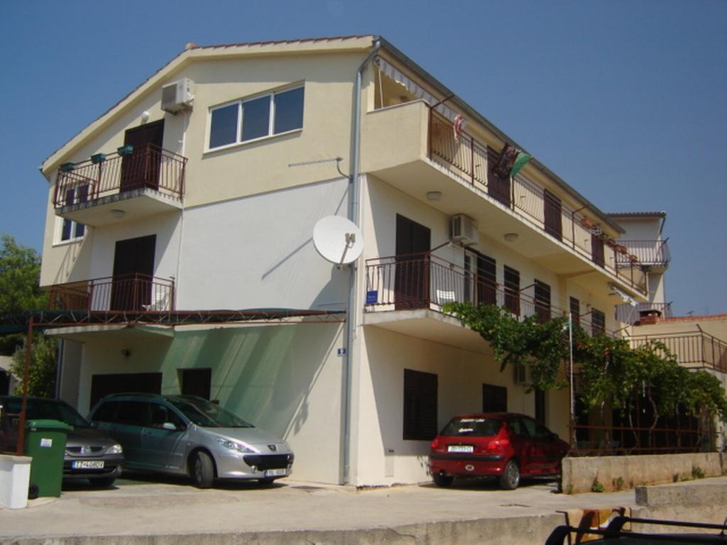 פרימוסטן Apartment Davorka מראה חיצוני תמונה